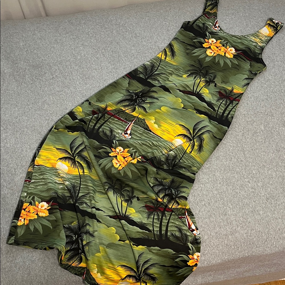 Tropical Green Floral Sundress - Picture 9 of 9